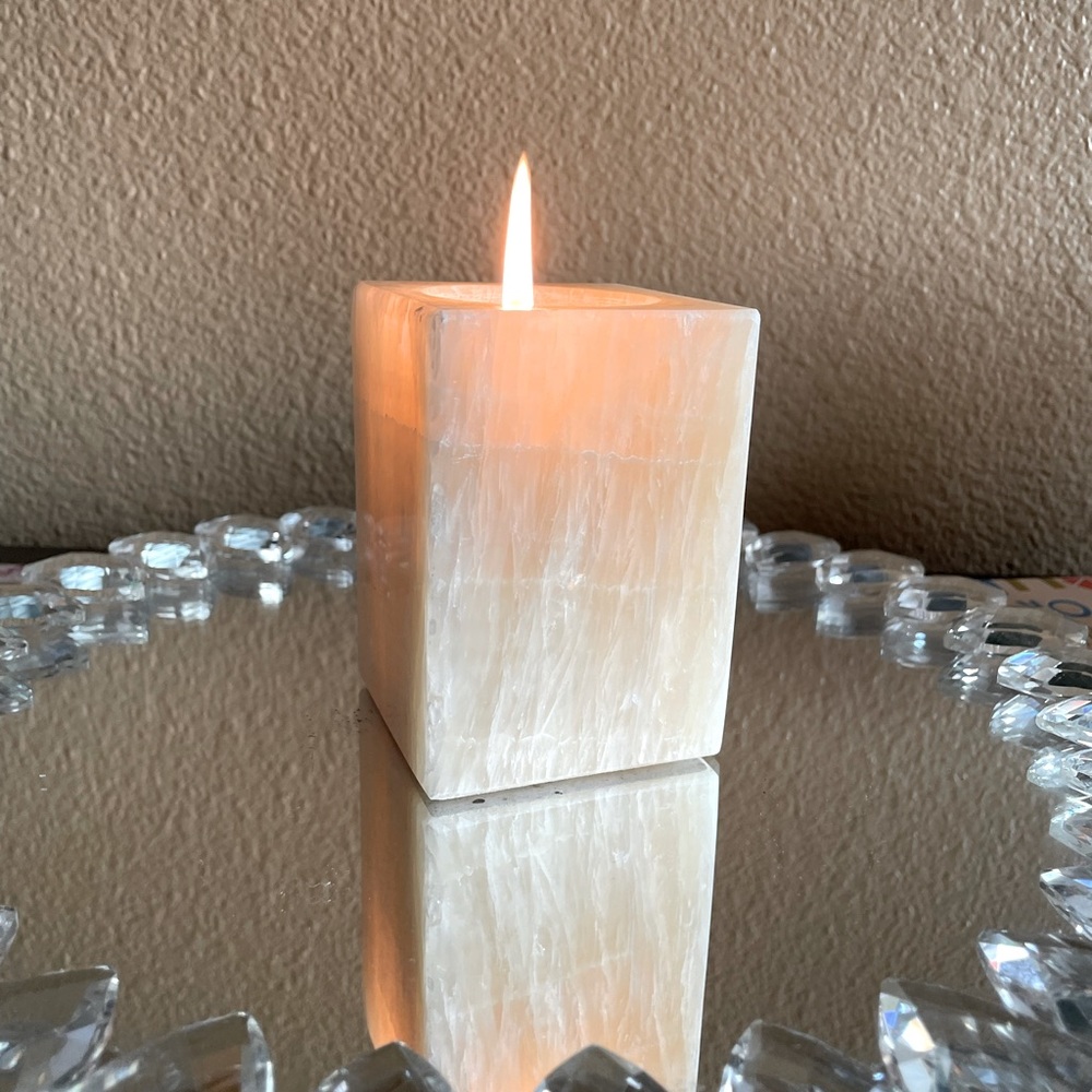 Eterno candle holder.